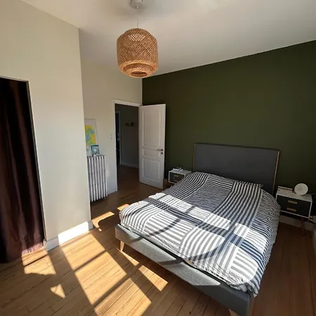 Maison De Avec Piscine, 9 Personnes *