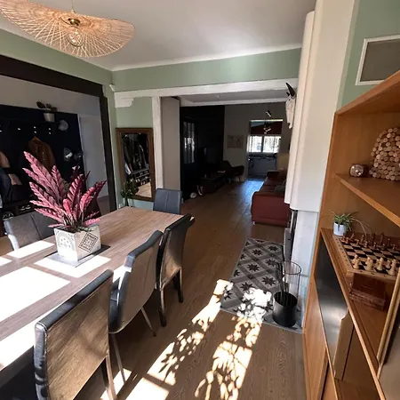 Maison De Avec Piscine, 9 Personnes *